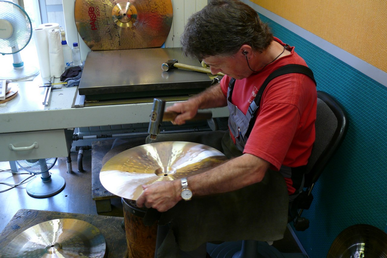 paiste-philosophy-and-manufacturing-part2-18